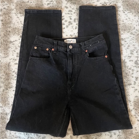 Abercrombie & Fitch Pants - Abercrombie jeans